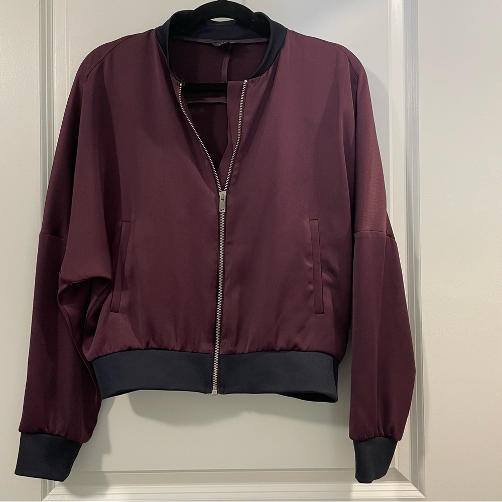 Bomber jacket